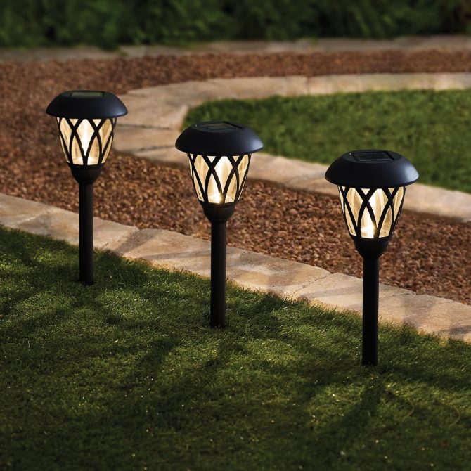 2 pack Solar Powered Black Lattice LED Landscape Pathway Light with Glass Lens, 8 Lumens - Image 4