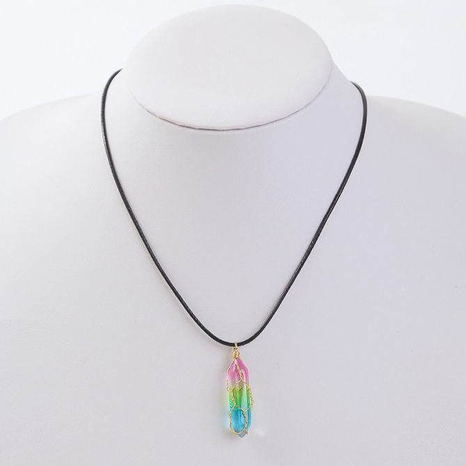 Women's Transparent Geometric Diamond Crystal Necklace - Image 2