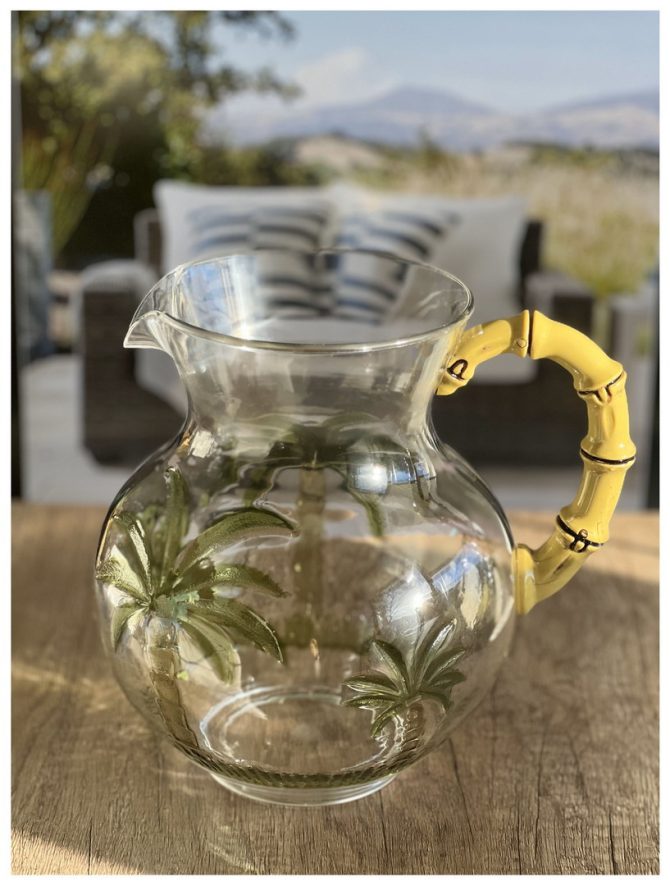 3 Quarts Water Pitcher with Lid, Palm Tree Design Unbreakable Plastic Pitcher, Drink Pitcher, Juice Pitcher with Spout BPA Free - Image 3