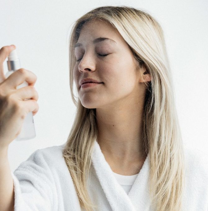 The Glow & Sculpt Facial Kit with the Patented Eno Facial Device. A complete kit for enhancing your natural glow and restoring more youthful facial contours. - Image 16