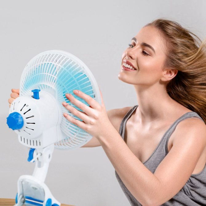 Clip On Fan 2 Speeds Quiet Clamp Fan Adjustable Tilt Auto Shaking Fan Wall Mount Personal Fan - Image 12