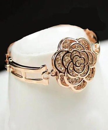 ROSE IS A ROSE 18kt Rose Crystal Bracelet In Rose Gold Polish