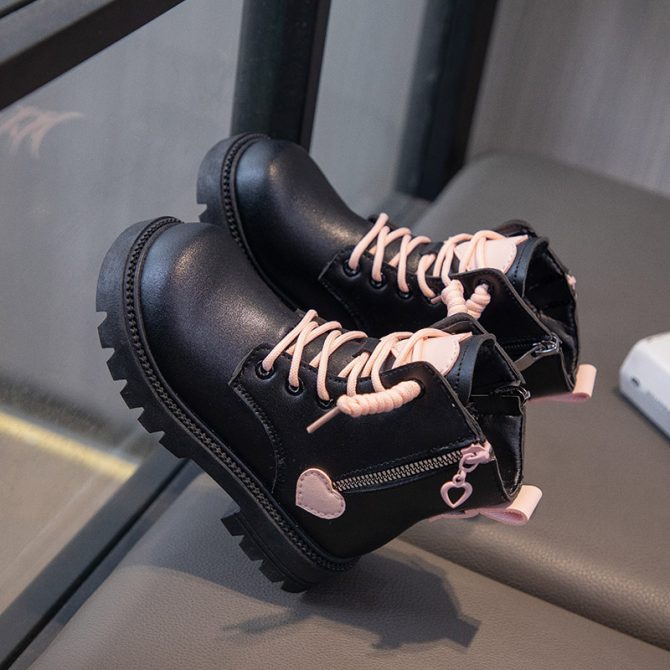 A cute pair of padded girls' boots, lightweight, non-slip, with a side zipper for easy on and off, warm and cozy - Image 20
