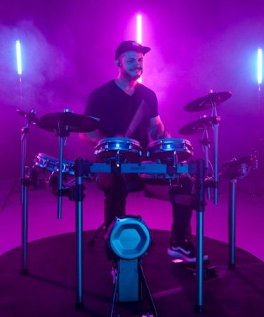 Simmons Titan 70 Electronic Drum Kit With Mesh Pads and Bluetooth