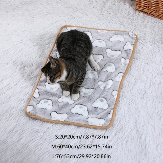 Warming Pet Pad Cartoon Paw Print Cat Warm Bed Plush Sleeping Pad For Small Puppy Dogs Kitten - Image 17