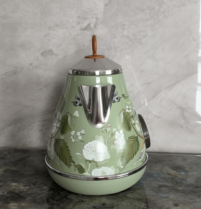 PS3013T   flower painted electric kettle 1.7L retro instrument type dial thermometer water heater 1850W electric kettle fast boiling without BPA - Image 2
