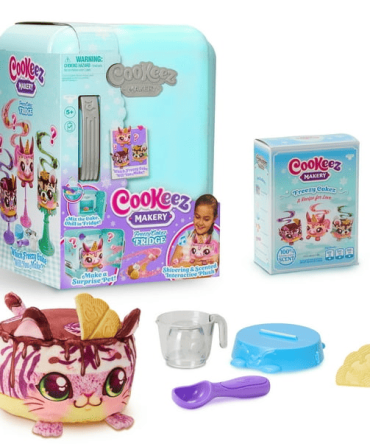 Cookeez Makery Freezy Cakez Mix & Decorate Your Scented, Shivering, Interactive Plush, Ages 5+