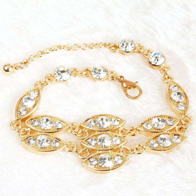 Noble Burnished Gold Bling Rhinestone Bracelet - Image 6