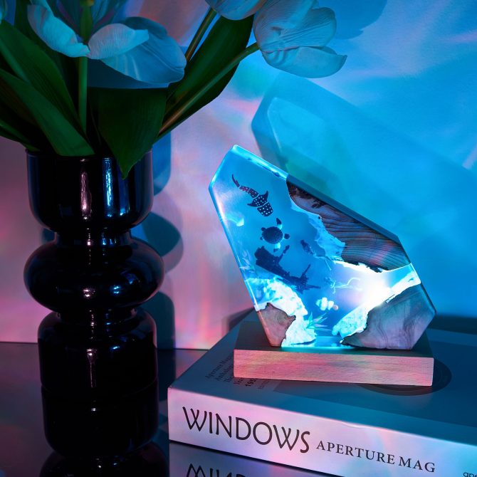 Resin Ocean Lamp,Shark and Diver resin wood lamp, Ambient Night Light, Holiday Christmas Gifts - Image 3