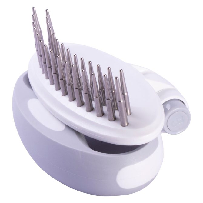 Pet Life 'Gyrater' Swivel Travel Dual-Rowed Grooming Undercoat Pet Rake - Image 4
