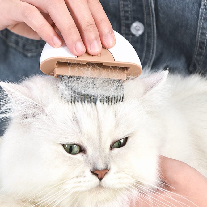 Pet Life 'LYNX' 2-in-1 Travel Connecting Grooming Pet Comb and Deshedder - Image 12