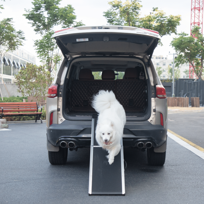 Foldable Aluminum Dog Car Step Ramp, Dog Ramp Climbing Ladder with PVC Handle, Non-slip Foot Mats for Most Sized Dogs, Pet Ramp Ladder, Black - Image 3