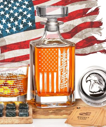 Whiskey Decanter Set with 2 Whisky Glasses