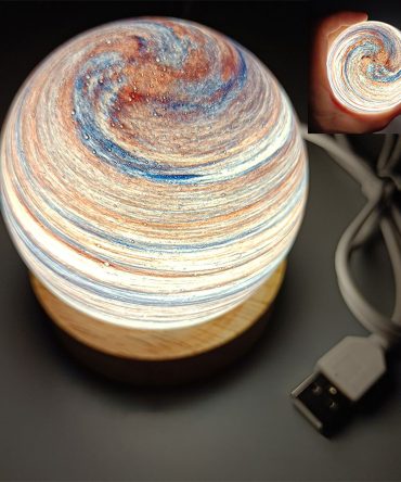USB Fantasy Rainbow Planet Light Astronomical Ornaments Desktop Decorative Lights Art Crafts Wooden Case Gifts for Wedding Party