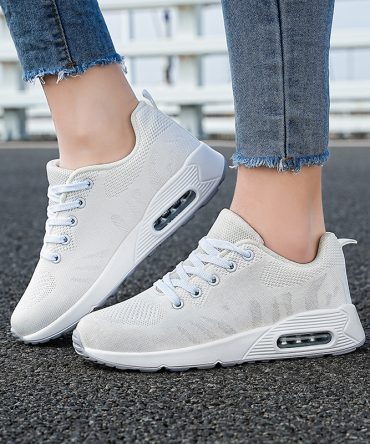 Large size new flying woven fashion casual sports women's shoes shaking shoes heightening shoes trend women's shoes