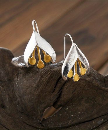 Simple Flower Earrings Retro Orchid Earhook Silver Color Separation Flower Earrings