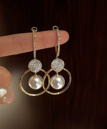 S925 Silver Fashion Korean Oversized White Pearl Drop Earrings for Women Bohemian Golden Round Zircon Wedding Earrings Jewelry