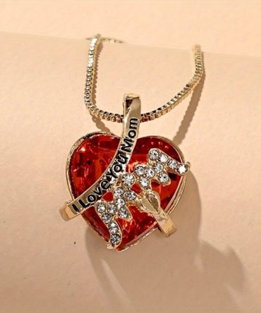 Fashion Luxury Heart Shaped Crystal Necklace Ruby Pendant Necklace Female Banquet Party Wild Jewelry Christmas Gift