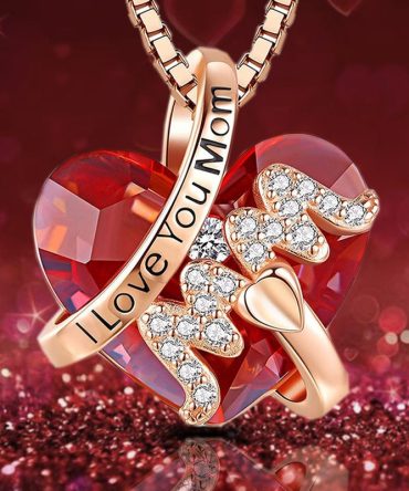 Fashion Luxury Heart Shaped Crystal Necklace Ruby Pendant Necklace Female Banquet Party Wild Jewelry Christmas Gift