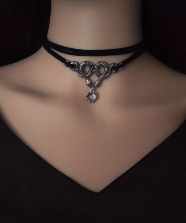 Add a Retro Twist to Your Style with Double Heart Pendant Snake Glass Bead Necklace - Women's Punk Style