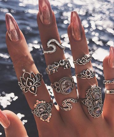 Vintage Palm Crown Diamond-Encrusted Hollowed Out Lotus Wave Elephant 11-piece Set Ring