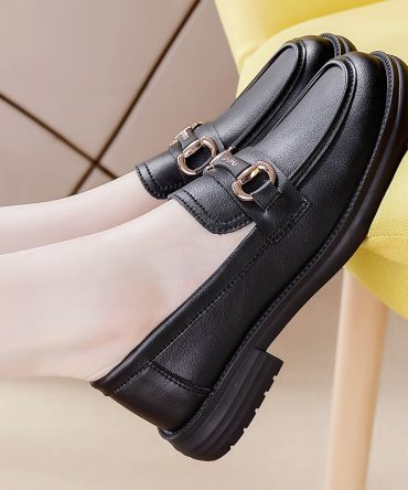 Women's shoes spring loafers casual women's small leather shoes soft soles soft work shoes