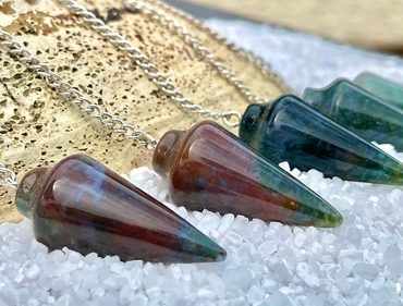 Indian Agate Pendulum & Mystery Charm | Bag Charm