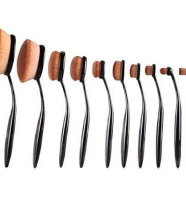 Beauty Experts Set of 10 Oval Beauty Brushes