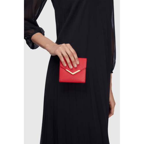 Diana Brown Small Vegan Bifold Purse - Image 2