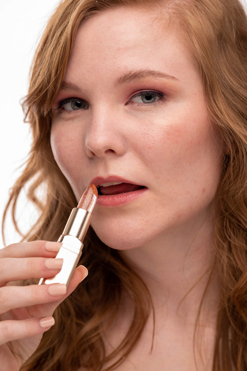 Color-Changing Flower Lip Gloss – Vegan, Gluten-Free, Hydrating Lip - Image 6