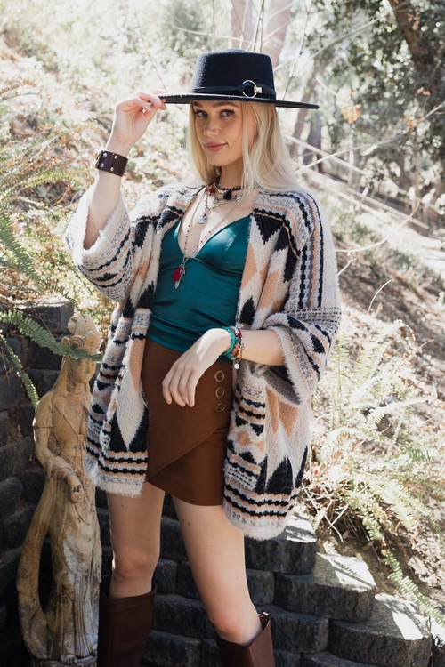 Faux Hair Aztec Pocket Ruana - Image 13