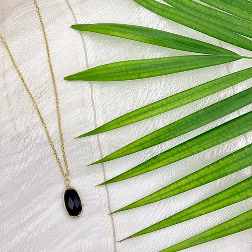 Black Quartz Pendant Necklace - Image 3