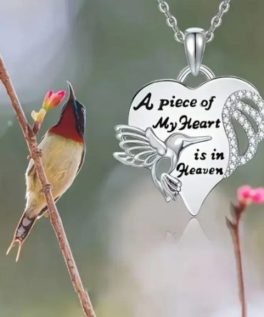 Hummingbird Pendant Necklace - Elegant Unisex Jewelry