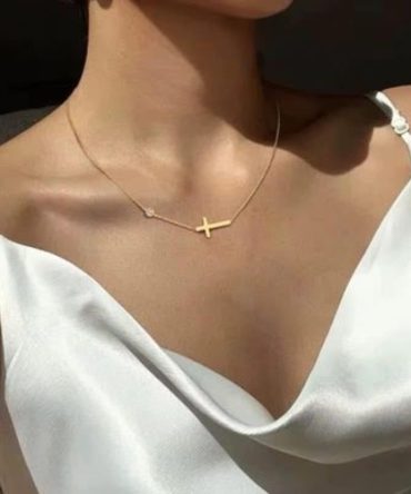 Faith based cross necklace