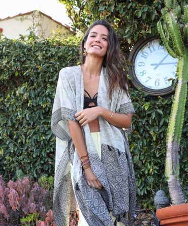 Tropical Leaves Draped Sleeve Kimono