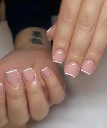 Press On Nails Kit with Glue and gel stickers Reusable Tips
