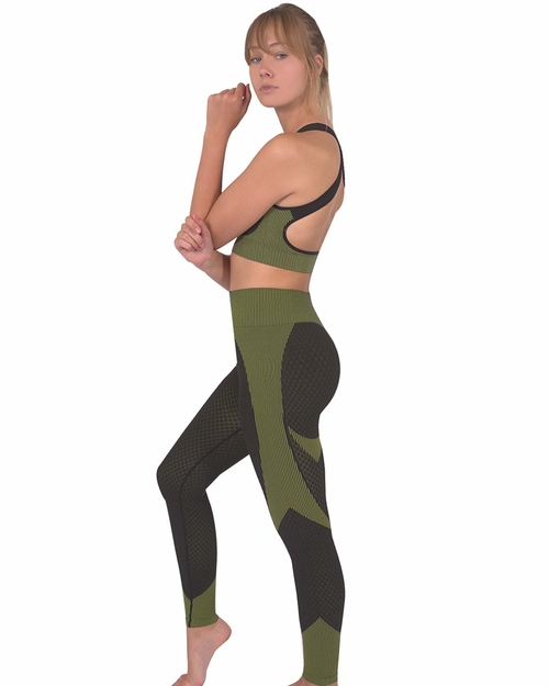 Trois Seamless Sports Bra - Black with Green - Image 6