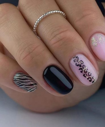 Press On Nails Kit with Glue and gel stickers Reusable Tips