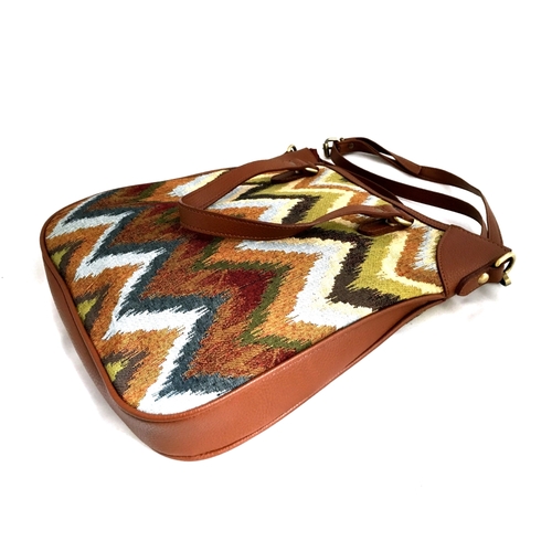 Jungle Chevron 15" Hobo Shoulder Bag - Image 3