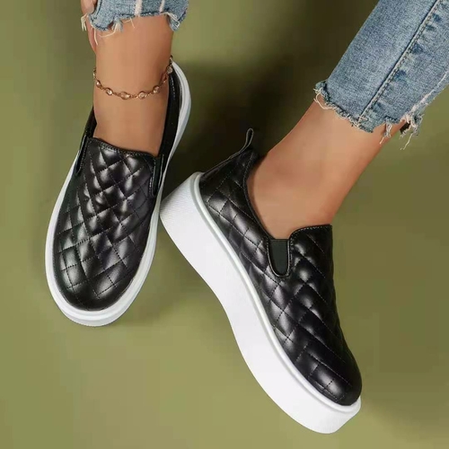 Slip-on Casual Platform Shoes Lightweight Flats Loafers Black/White
