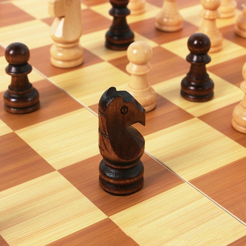 Foldable Wooden Chess Set Board Game - Image 3