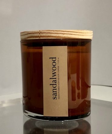 sandalwood scented candle